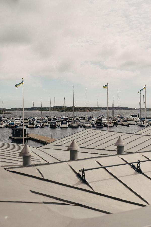Hotel Strana Hälleviksstrand Buitenkant foto